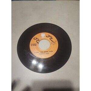 Charlie Rich – The Most Beautiful Girl / I Feel Like Going Home 45 RPM Epic